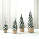 Mini Árvores de Natal com Efeito Nevado