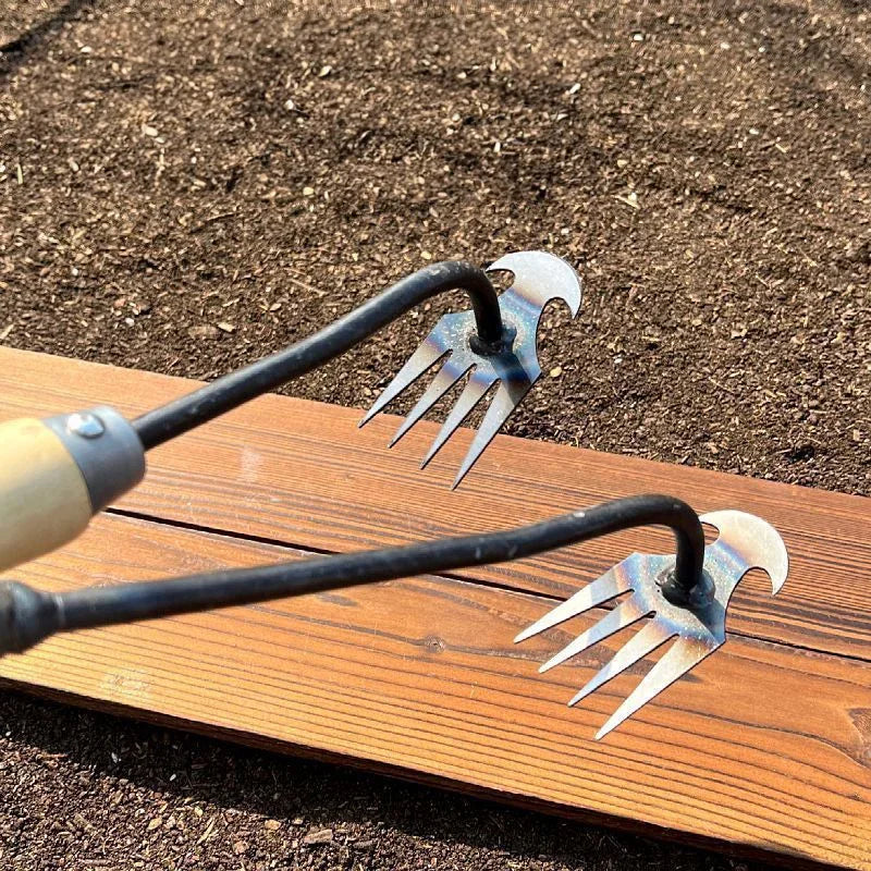 Ferramenta de Capina e Desenraizamento